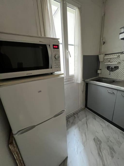 Apartament Montmartre Joli 2 Pieces Au Pied Du Sacre Coeur Paryż Zewnętrze zdjęcie