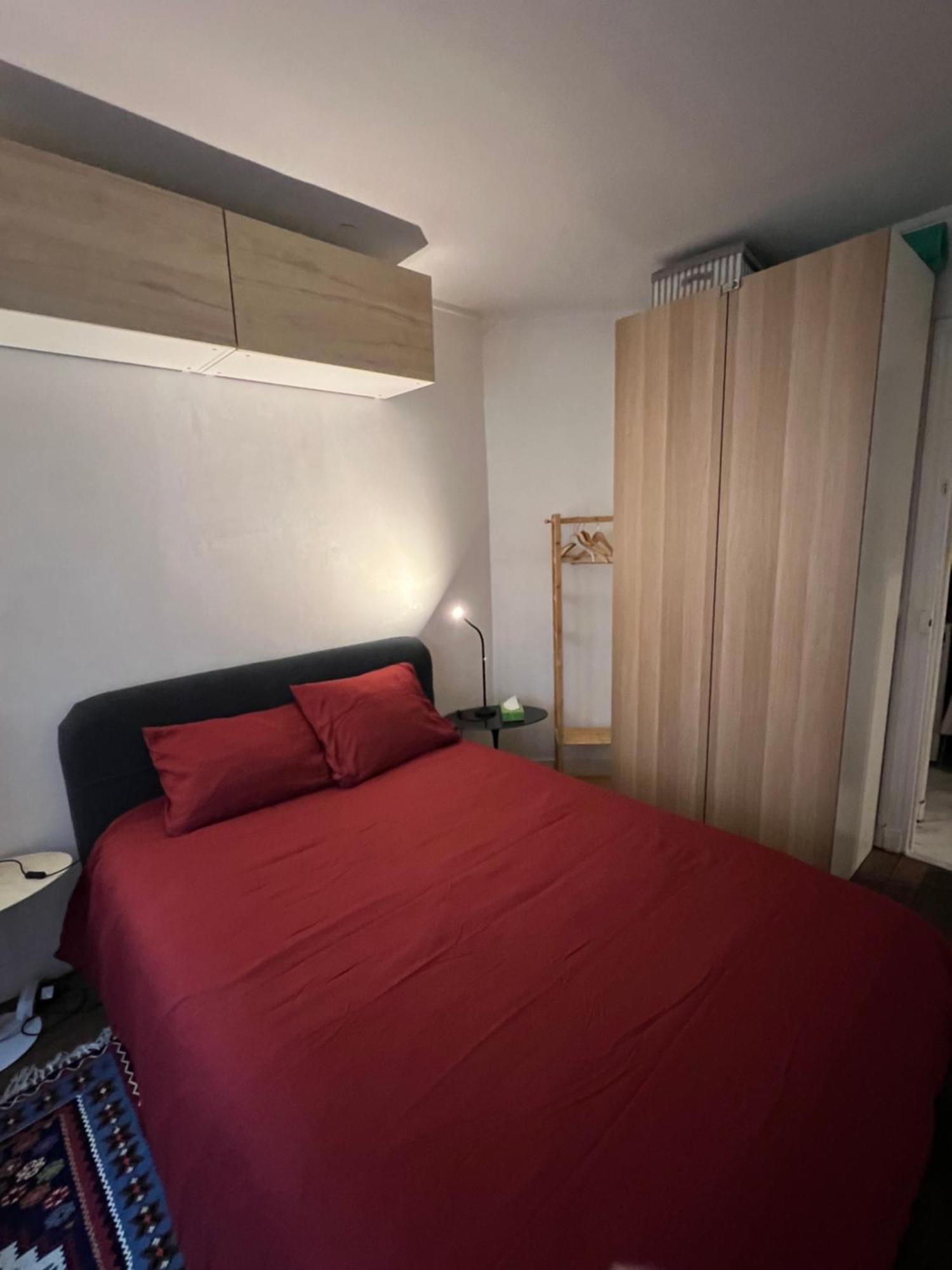 Apartament Montmartre Joli 2 Pieces Au Pied Du Sacre Coeur Paryż Zewnętrze zdjęcie